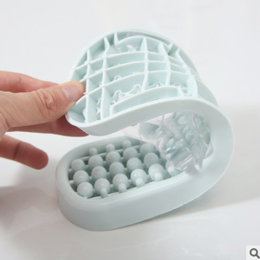 Anti-slip summer household plastic perforated quick-drying massage hollowed-out indoor cooling slippers for women in the bathroom detail image 1