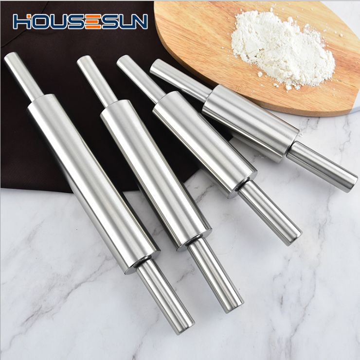 Baking kitchen tools Roll with a stainless steel flour stick