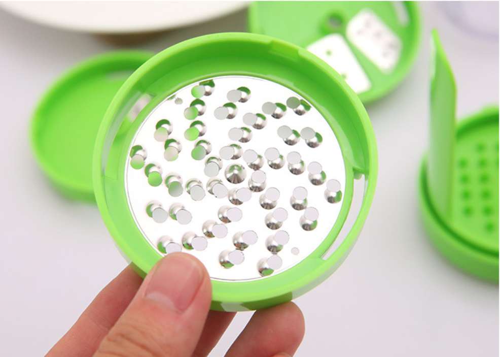 Three-in-one rotating cup, three-in-one grater, cold dish slicer, multi-functional grater, vegetable slicer, vegetable shreder detail image 4