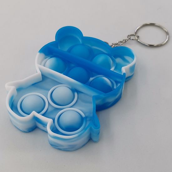 小熊造型硅胶钥匙扣儿童书包挂件减压灭鼠先锋卡通玩具迷你钥匙扣