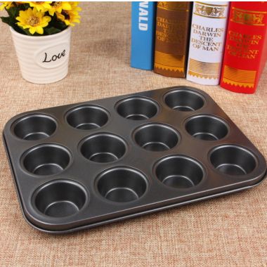 Small round black non-stick 12 even cake mould