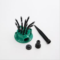 New versatile space-saving magic hanger