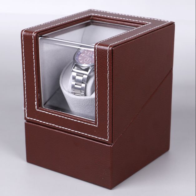Self-oscillating watch rotator automatic watch case