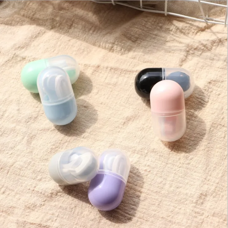 New contact lens cases detail image 2