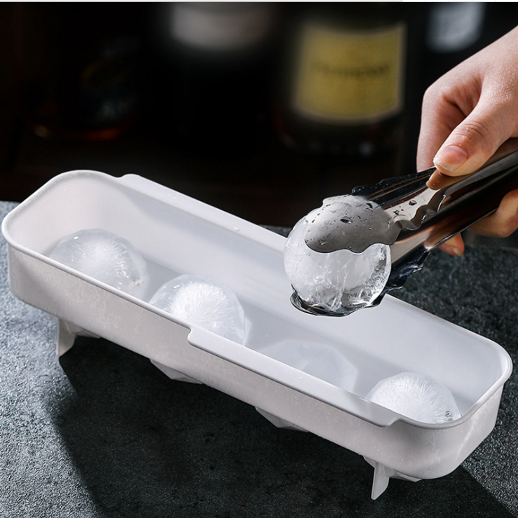 Large ice hockey ice maker detail image 3