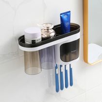 Smooth face toothbrush holder