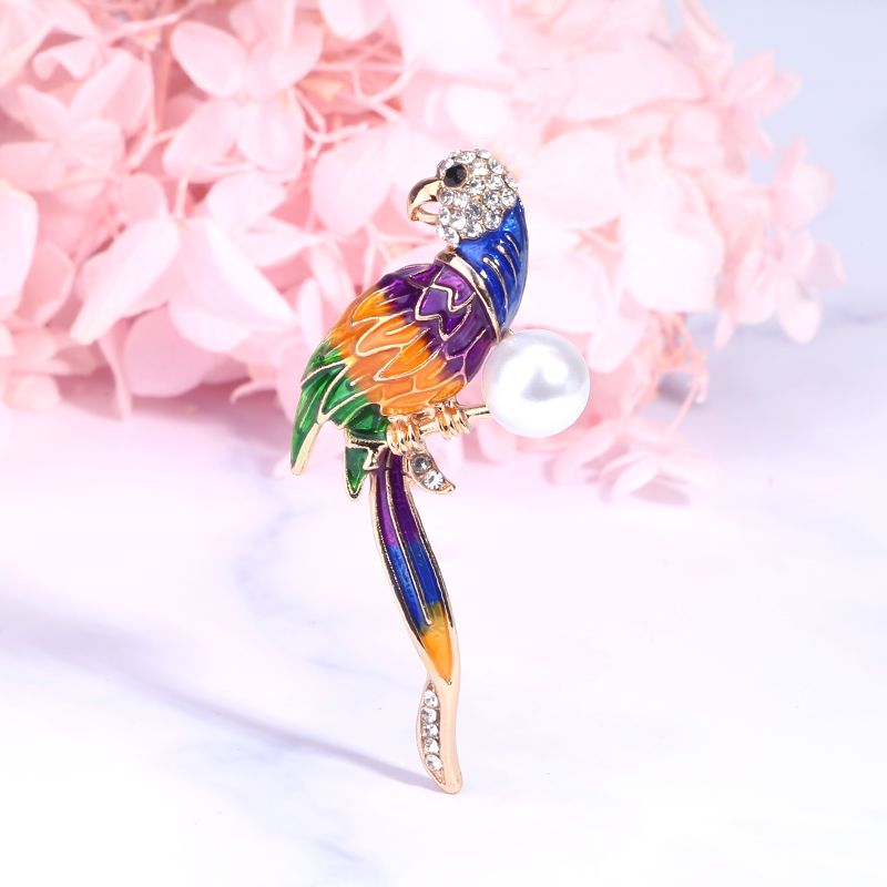 Manufacturers direct sales of Woodpecker brooch corsage