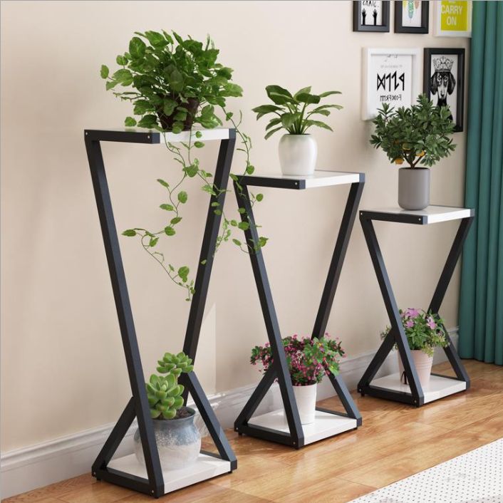 Multi-layered floor-standing pergolas