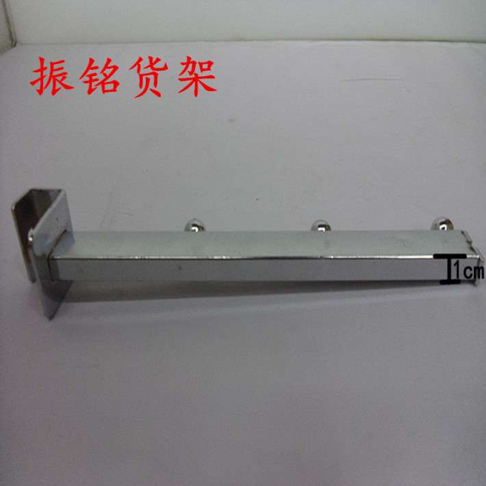 方管三珠挂勾  服装挂勾细节图