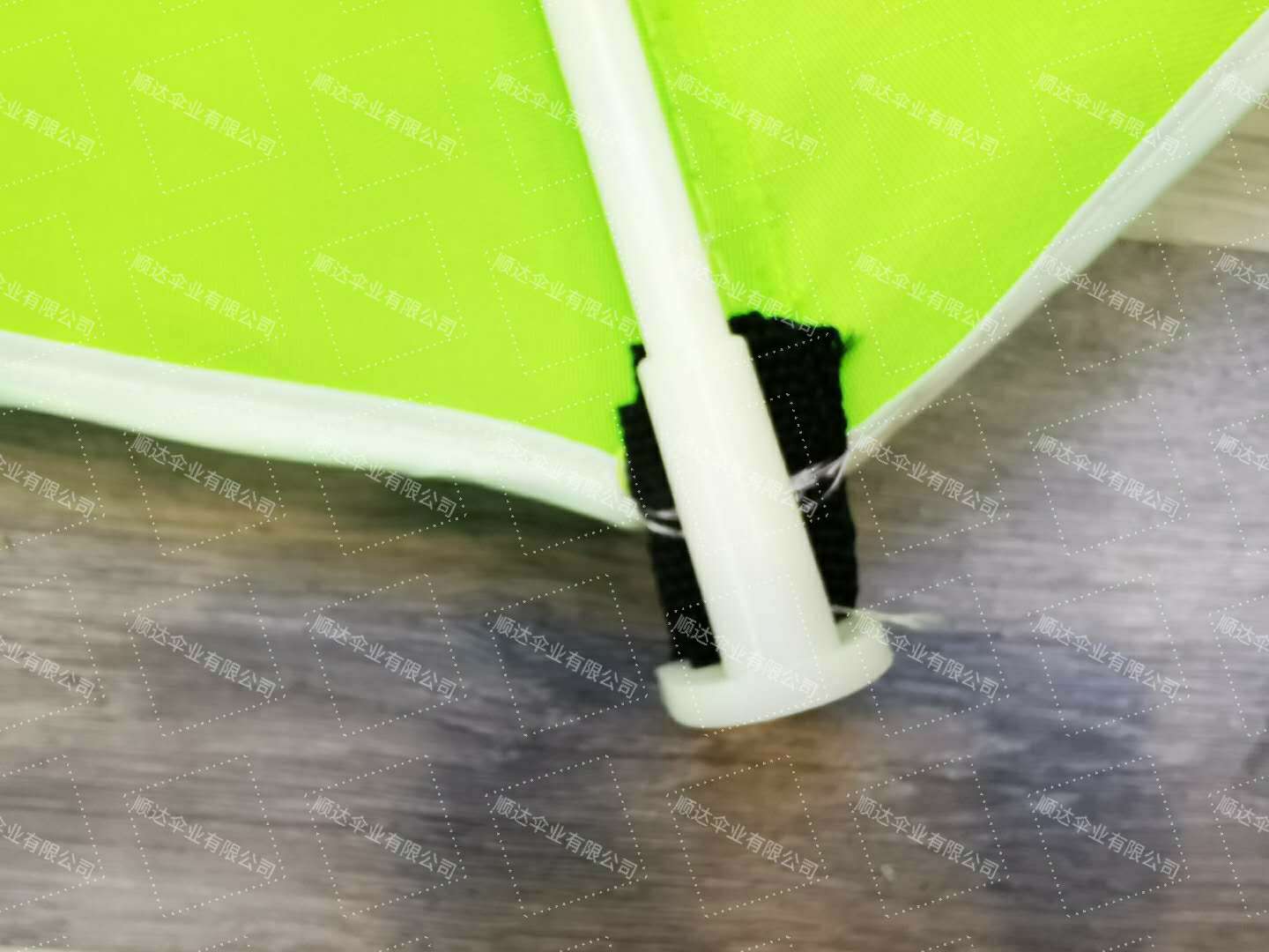 VUVUZELA factory direct sales outdoor advertising umbrellas, outdoor folding sun umbrellas, customizable logos detail image 5