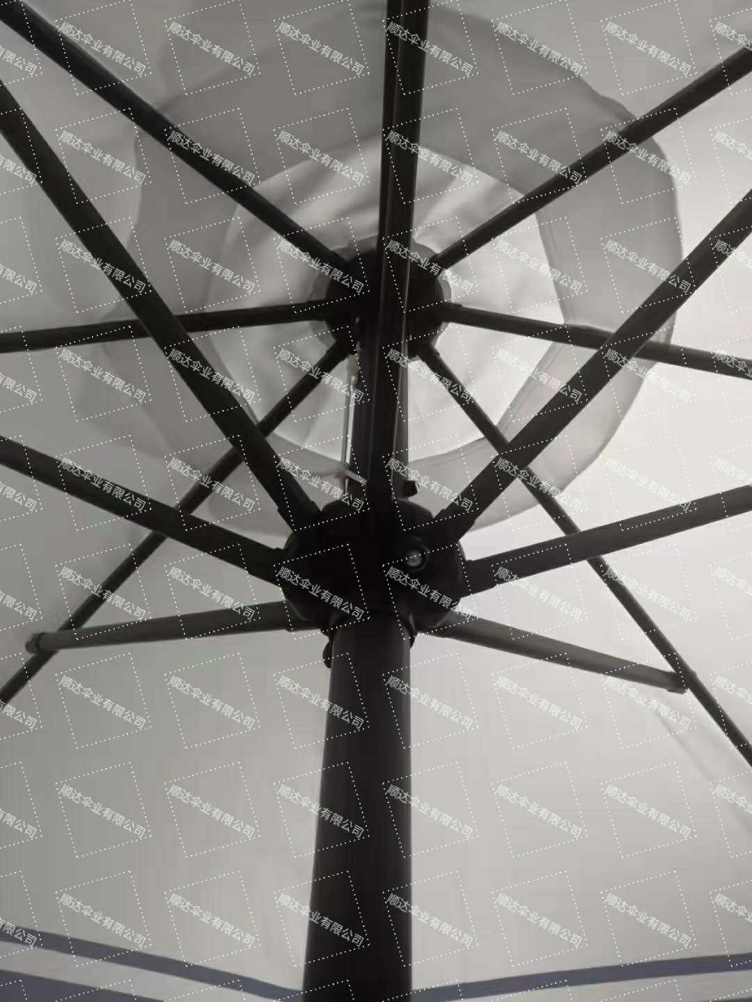 SD umbrella Factory direct sale polyester fabric garden umbrella tube with hand crank detail image 1