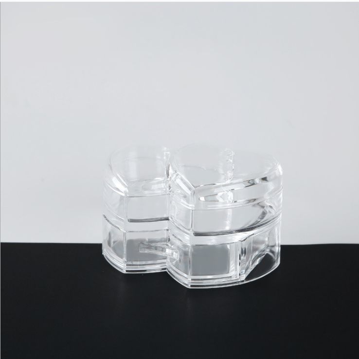 Heart shaped PS plastic box