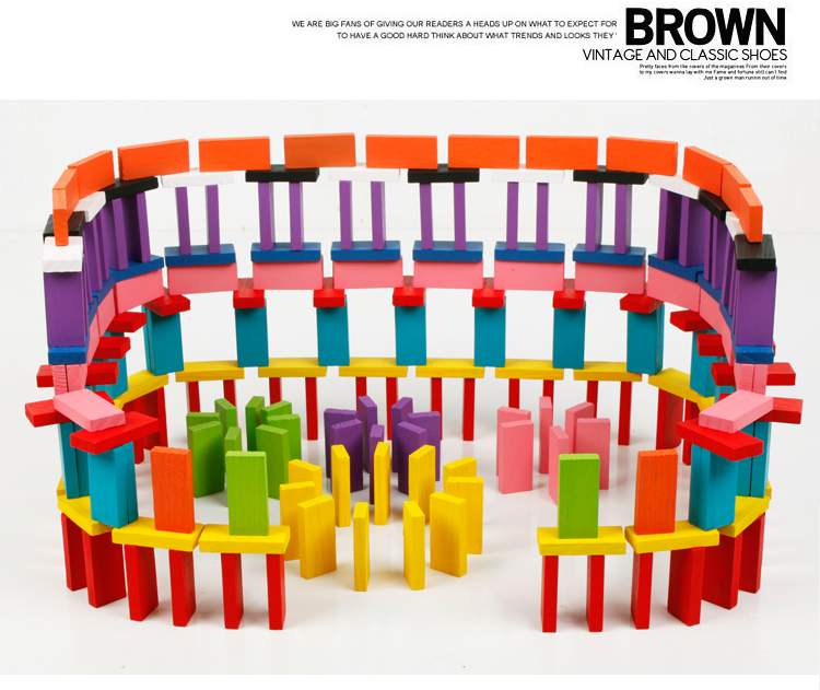 The 360-piece wooden dominoes are highly entertaining and come in a variety of colors. They can exercise babies' hand-eye coordination, visual ability, logical thinking ability, early education enlightenment training, and are a parent-child game detail image 13