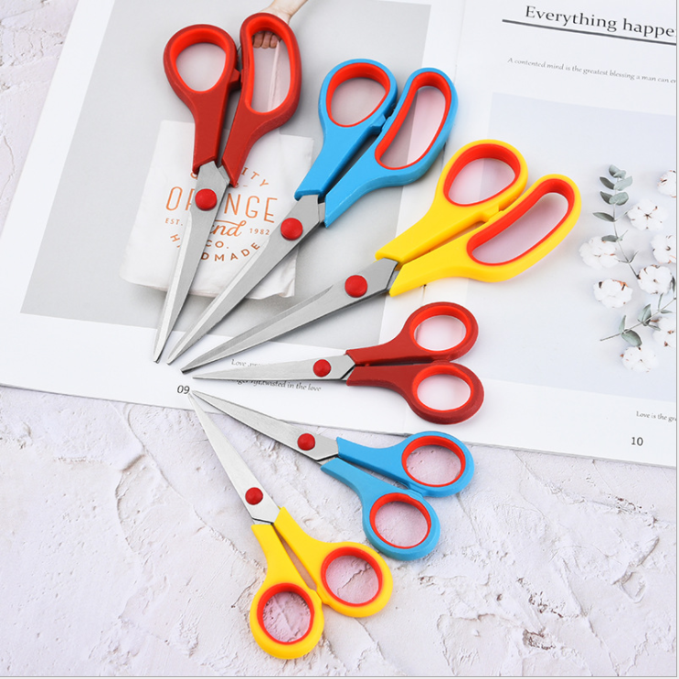 Stainless steel civilian scissors detail image 2