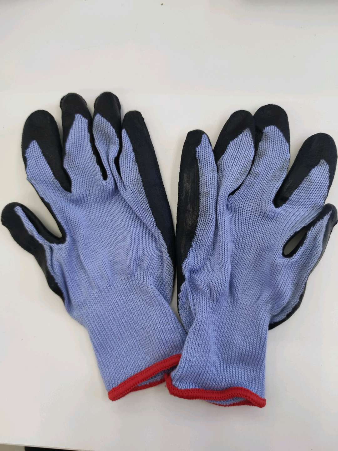 Rubber Gloves (With Enlarged Blue And Black Patterns) details Picture