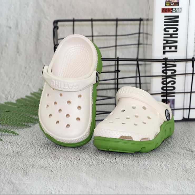 New EVA sports shoes