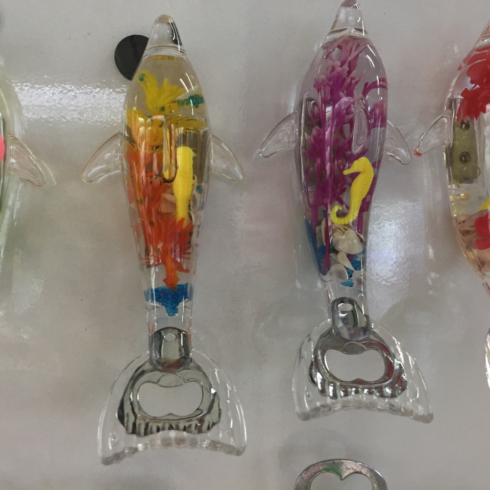 海豚开瓶器，冰箱贴，工艺品礼品，亚克力塑料礼品。