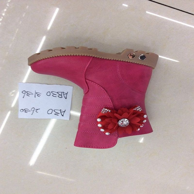 Fashionable bow girls' boots