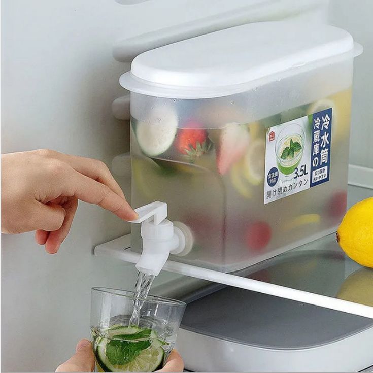 Cold kettle with tap