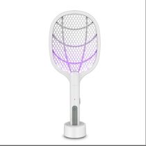 Use a 2-in-1 mosquito trap to electrocute the mosquito