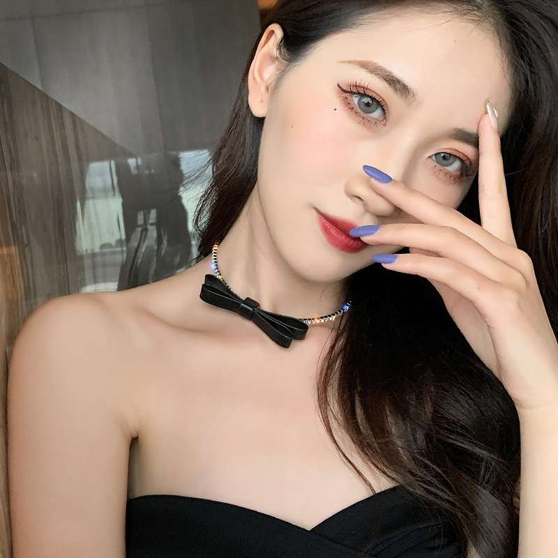 日韩蝴蝶结闪钻锁骨链choker项圈装饰简约圆环颈链网红女个性项链