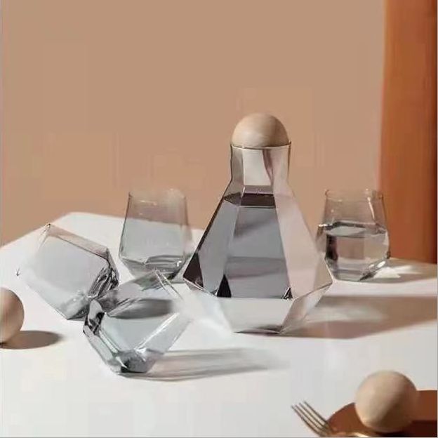 Light luxury water bottle set