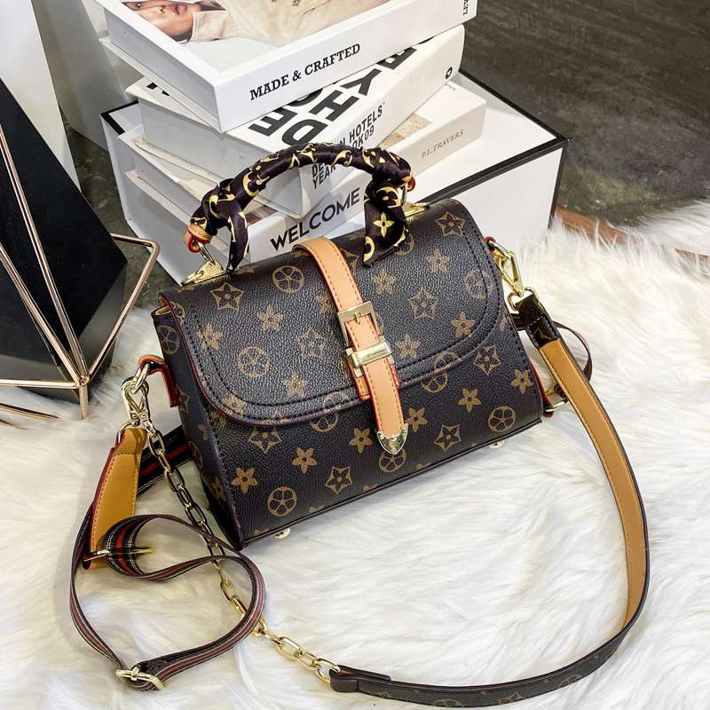 A2119-1 Bag Printed Women's Bag Korean Version Crossbody Bag Retro Messenger Bag All-In-One Handbag Women's Small Shoulder Bag Item Picture