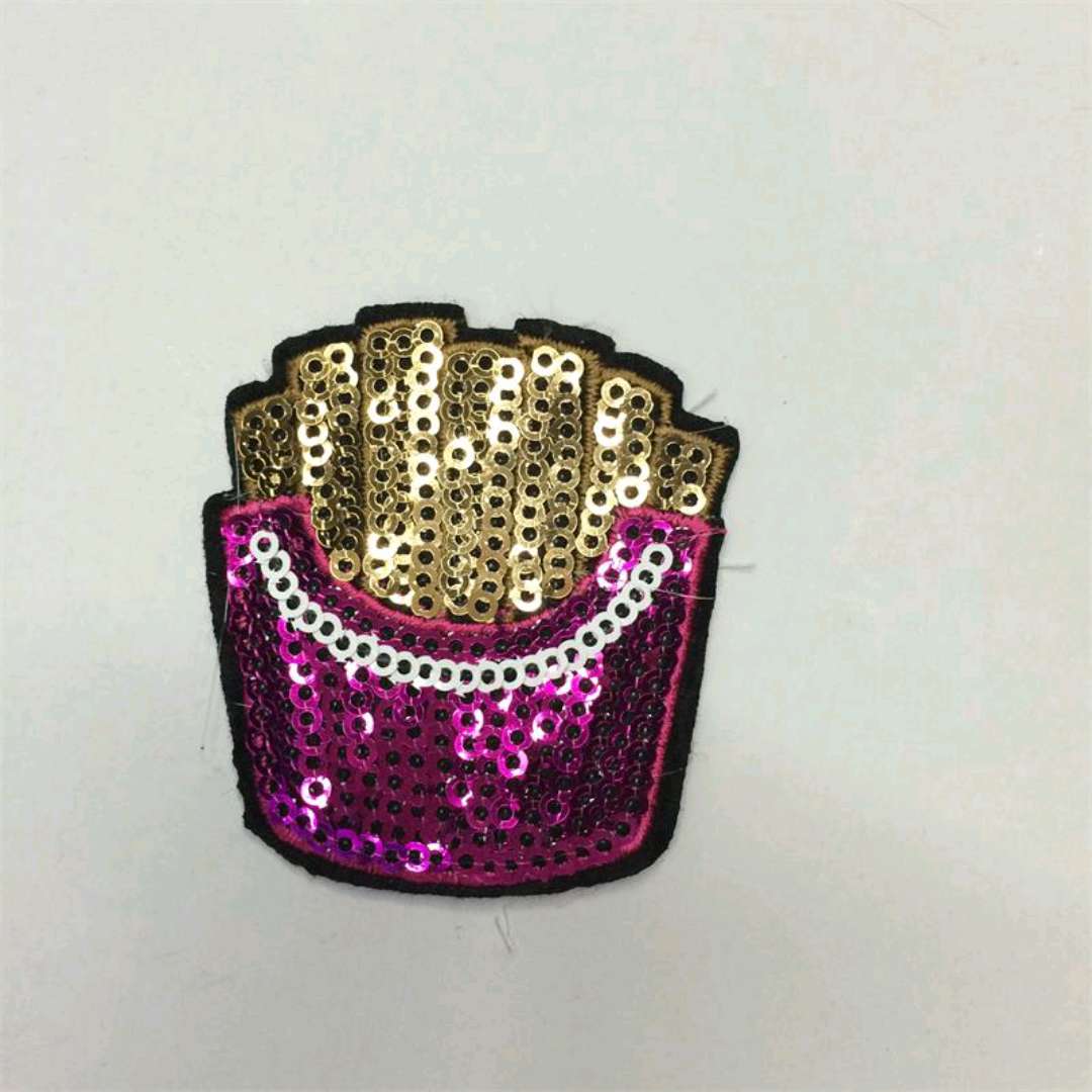 服装辅料亮片绣布贴白底实物图