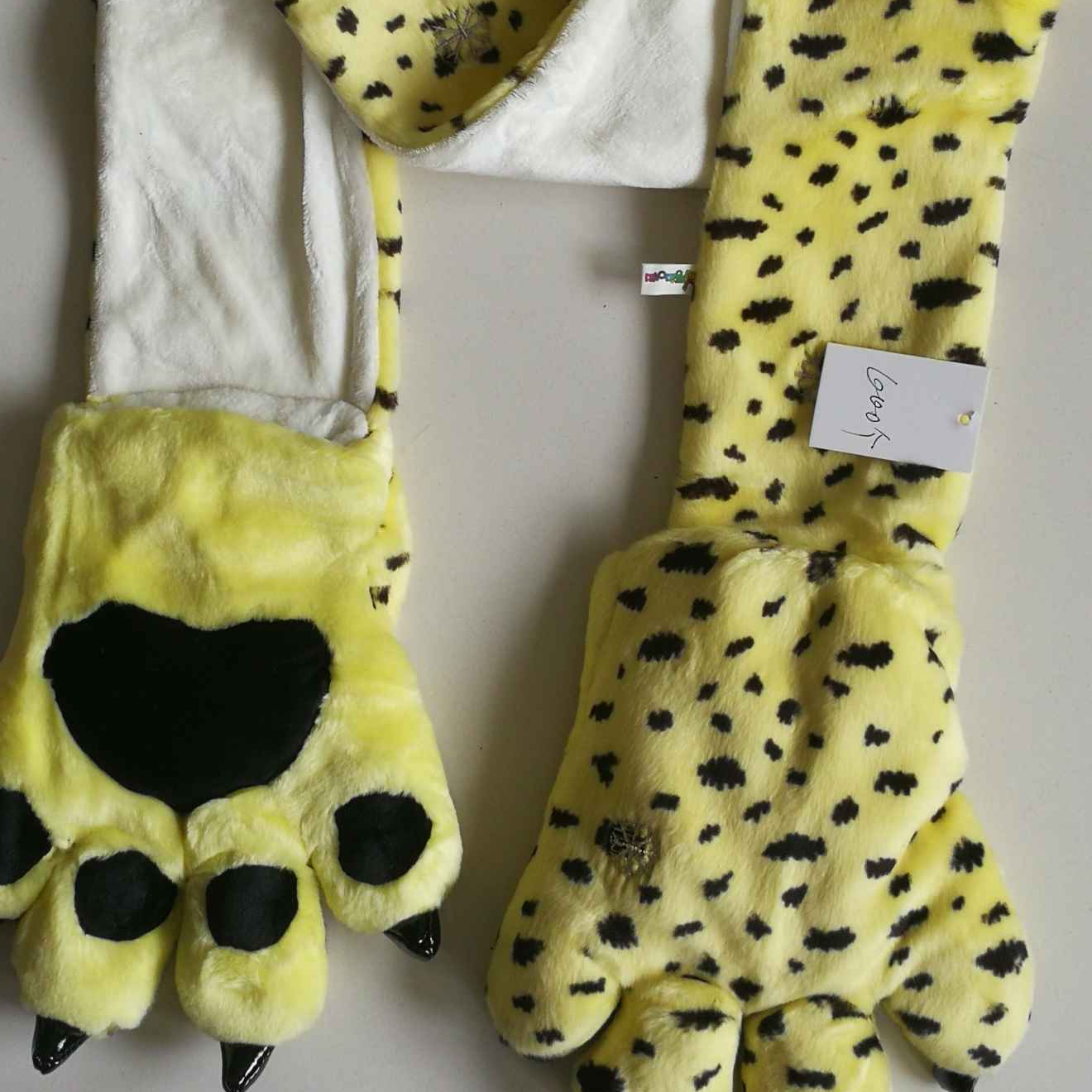 黄豹纹 熊掌围巾