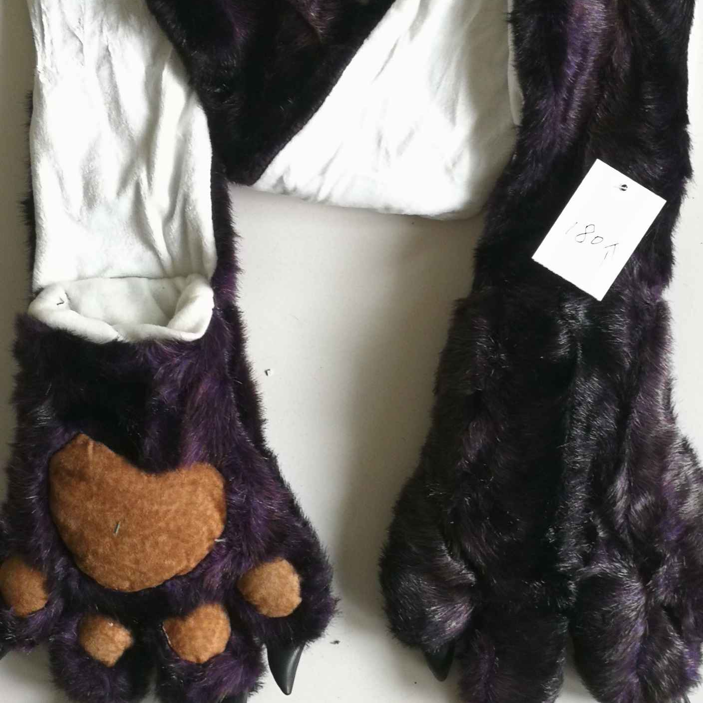 棕紫色熊掌围巾