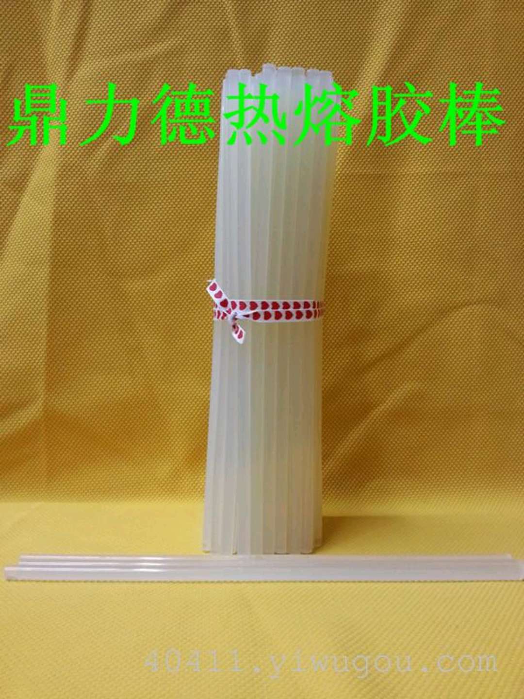 固体胶、胶水实物图