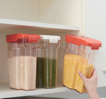 Portable multi-grain bucket with measuring cup, kitchen five-grain food can storage box, moisture-proof sealed multi-grain rice bucket, 2kg Item Picture