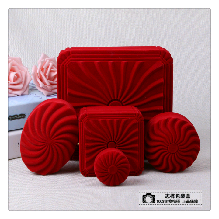 High-end jewelry packaging box Necklace jewelry packaging box Red jewelry packaging box