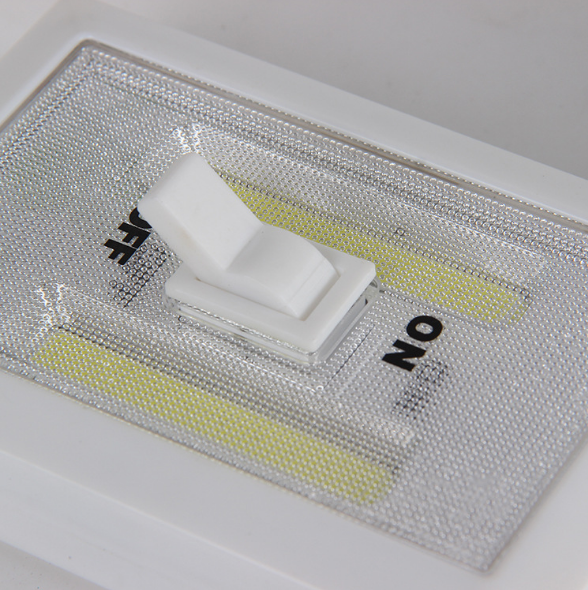 Ultra-bright light-emitting switch-type cabinet light detail image 5