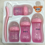 Baby bottle set in color box full figure