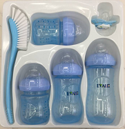 1-3 year old baby bottle set with color box Application Scenario