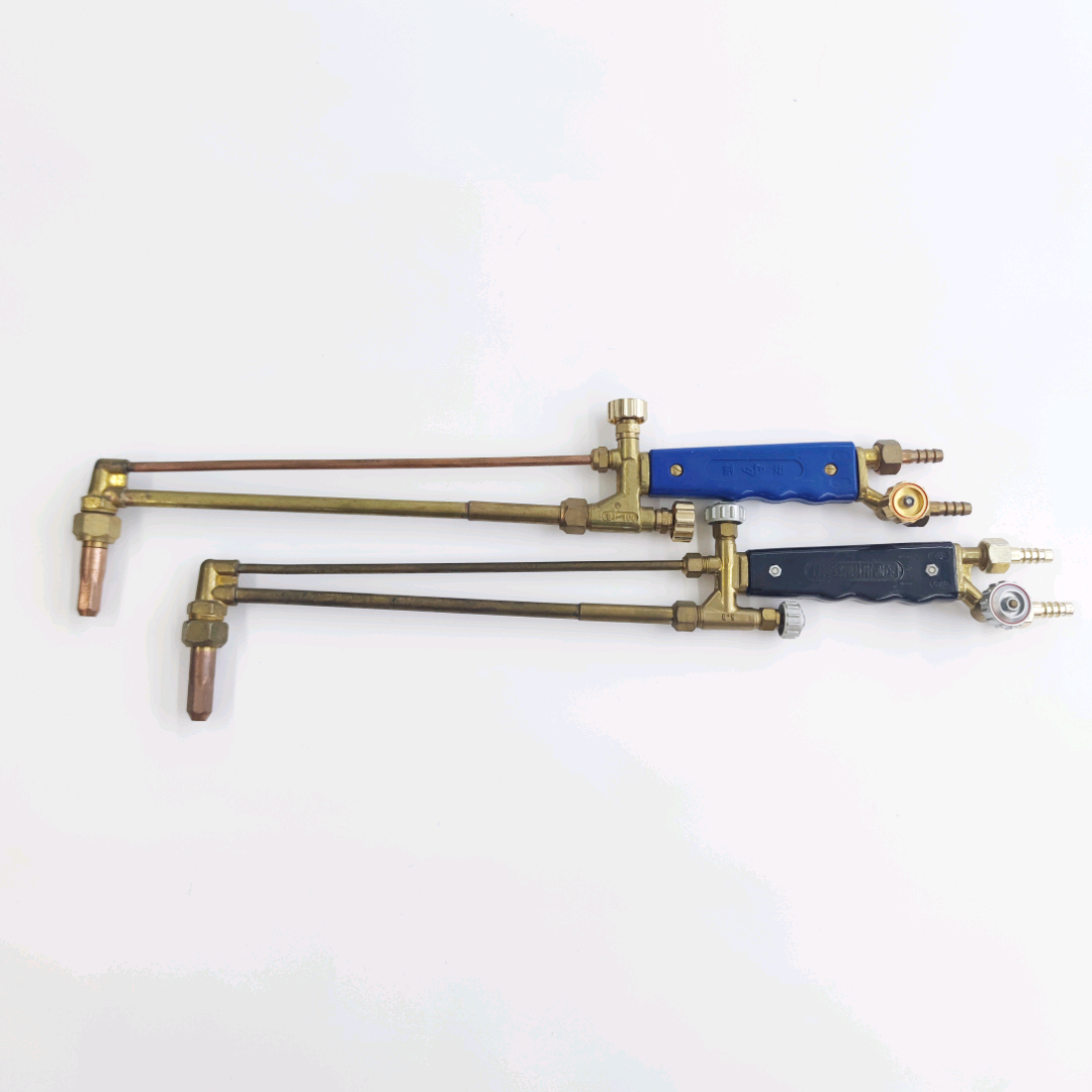 Oxygen-acetylene cutting torch - suction type cutting torch (G01-100