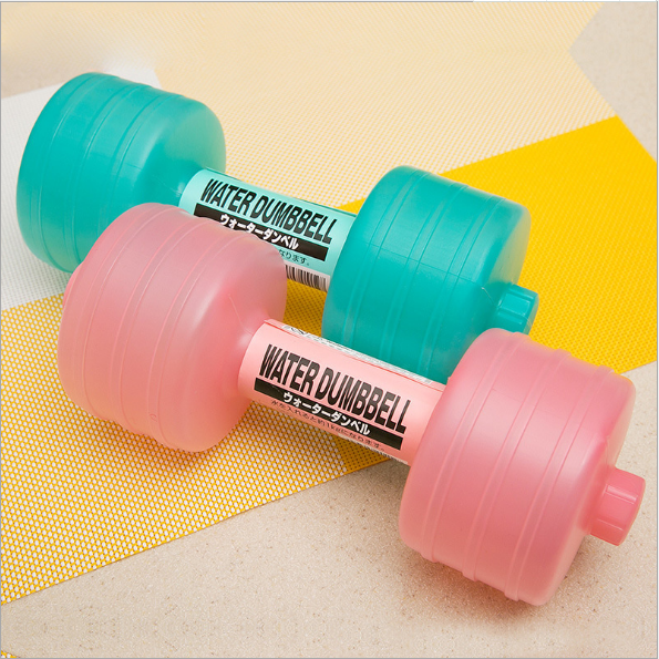 Imported plastic water-filled and water-filled women's dumbbells detail image 5