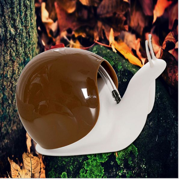 Snail soap dispenser