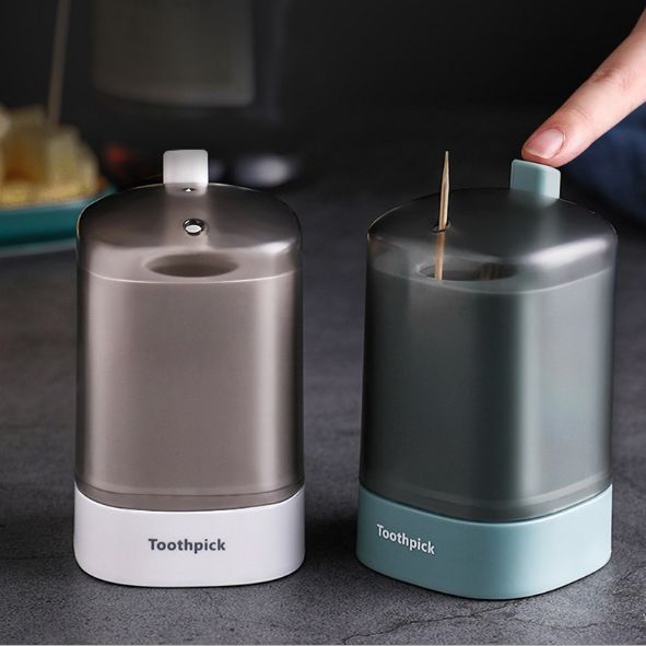 Self-pressing toothpick case