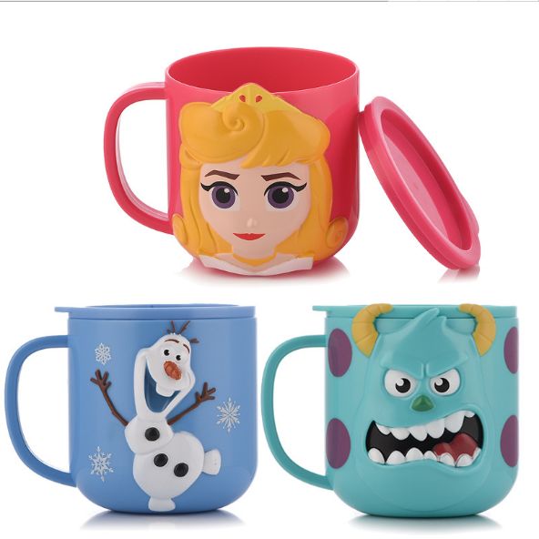 Plastic baby cup with lid for children