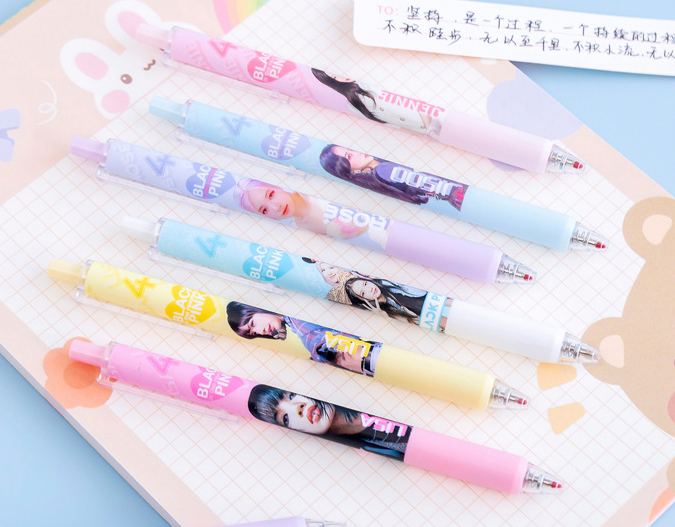 偶像明星卡通按压水笔详情图4