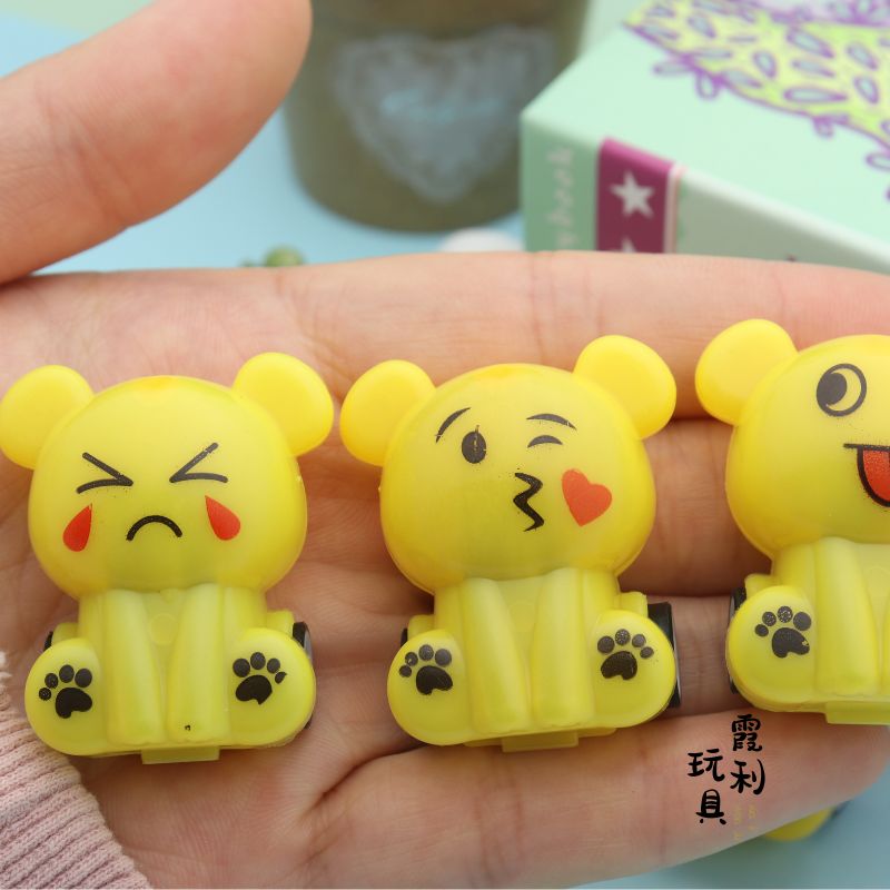 Wechat business ground promotion: Cartoon expression little power cart, children's plastic toys, gifts, gacha party Application Scenario