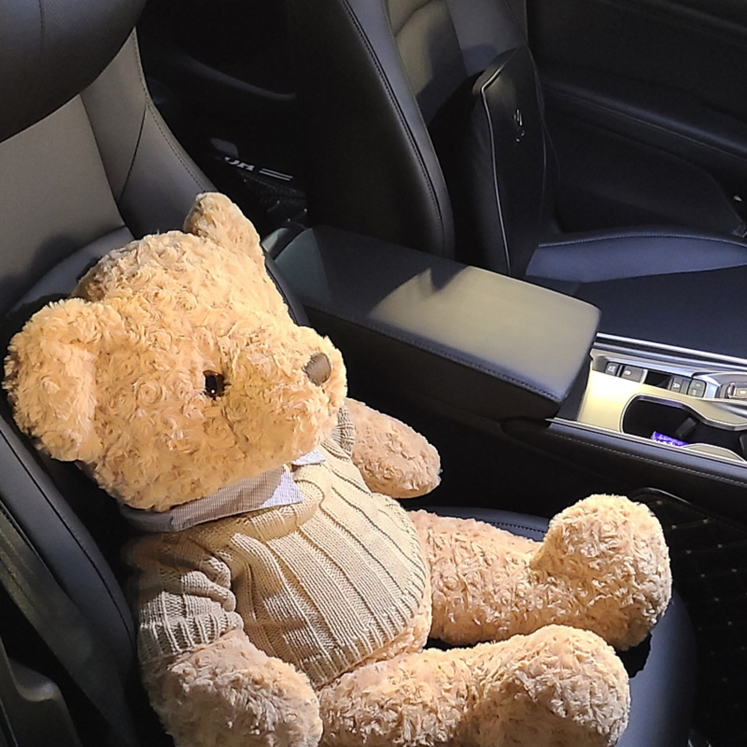 Lovely bamboo charcoal package car with activated carbon carbon package new car formaldehyde odor removal car accessories decoration bear
