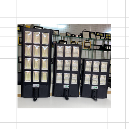 全塑（单杯）款太阳能路灯单杯 6头-200W详情图1