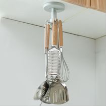 Retractable hanger
