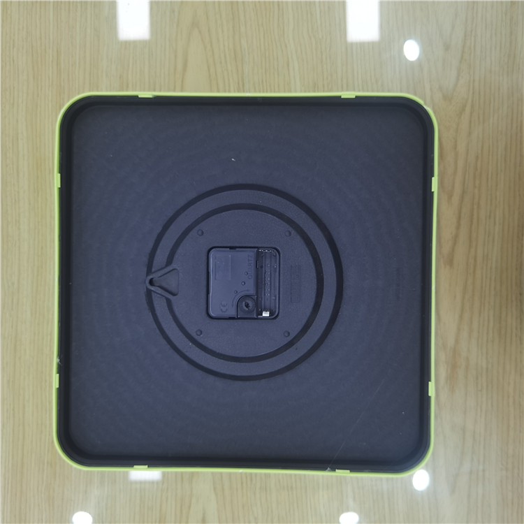 12英寸见方双色现代装饰简易客厅无声挂钟详情图2