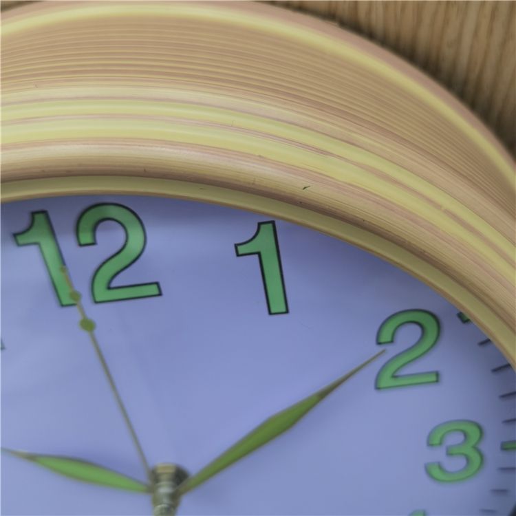 欧洲古董手表批发圆形数码夜光家居装饰无声挂钟细节图