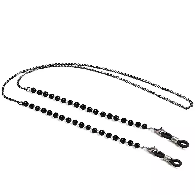 Rose Angel drew fashionable pearl glasses, pendant chains and mask chains, which became Internet bestsellers Application Scenario