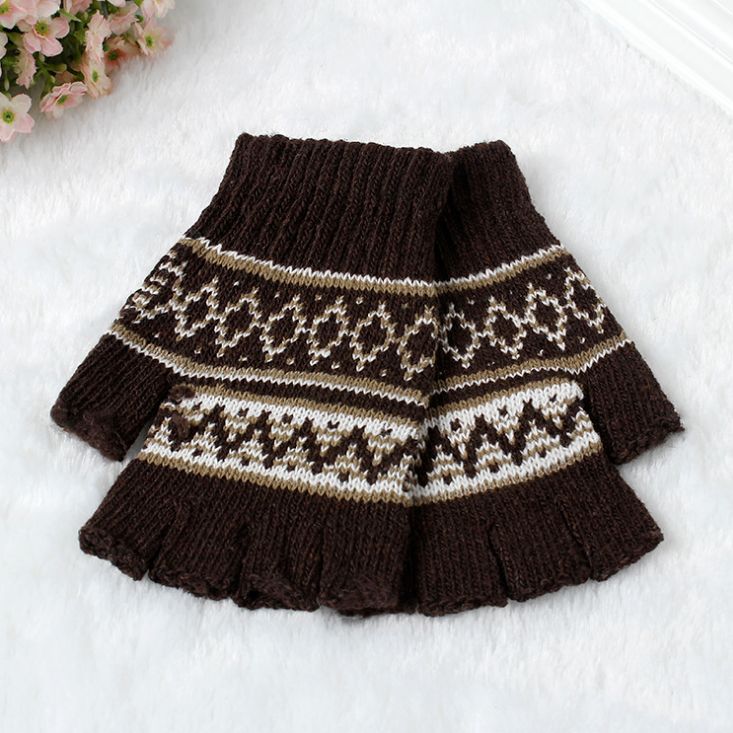 Direct sales from the manufacturer of best-selling, fashionable and durable gloves. Practical, trendy, genuine materials, suitable for both men and women. 183 new types of gloves available